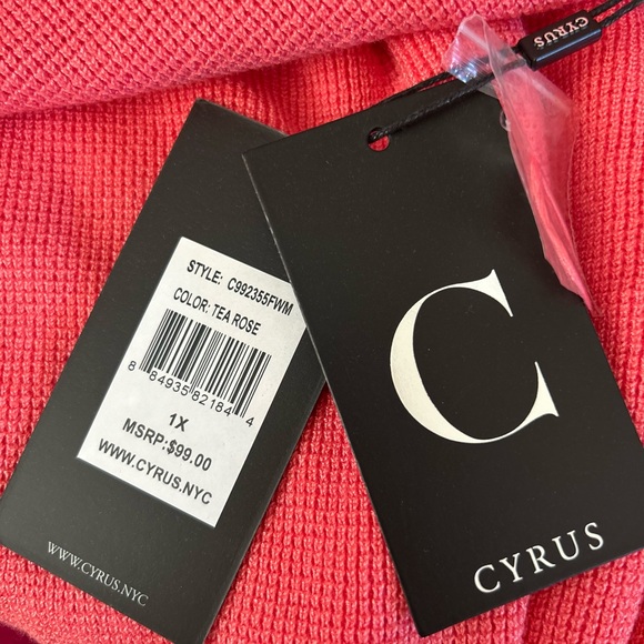 Cyrus Vibrant Peachy Knit Sweater - Picture 8 of 9